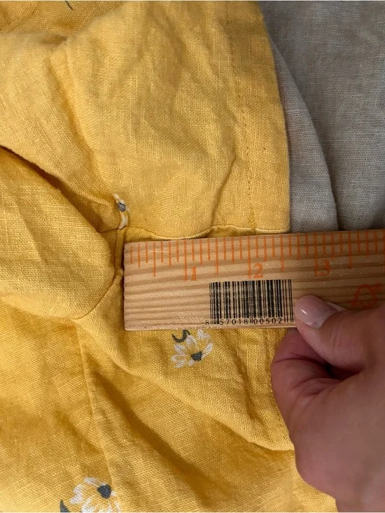 Old Navy Linen Romper Womens Small Yellow Daisies Floral Belted Spring Cottage - Picture 7 of 11